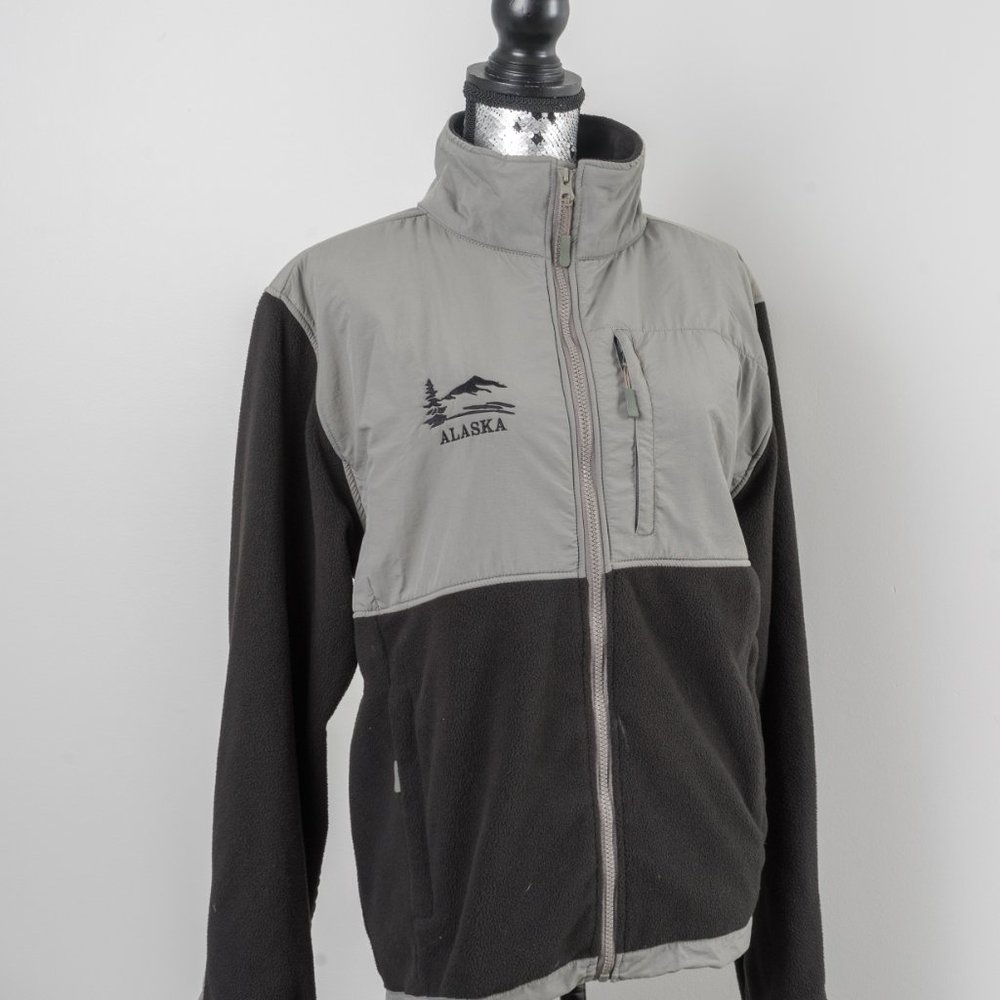 NWOT Fleece Alaska jacket - small